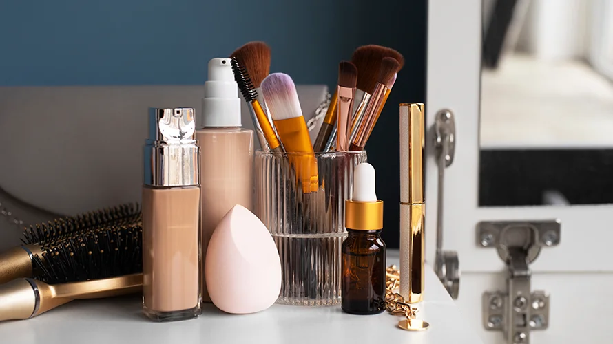 asian-cosmetic-market-1