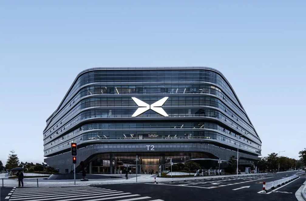 05-XPeng-Motors-HQ-Guangzhou-1008x664